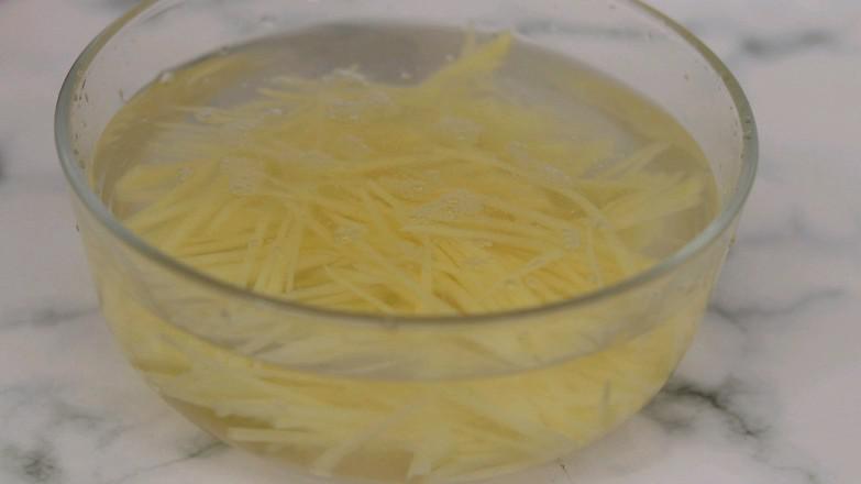 魚香土豆肉絲的做法-魚香味炒菜譜