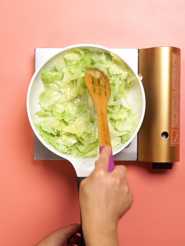 干鍋包菜的做法-家常味炒菜譜-易網健康養生網 干鍋包菜的做法-家常味炒菜譜