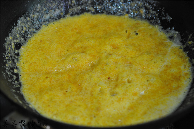 咸蛋黃焗苦瓜的做法-家常味炒菜譜-易網(wǎng)健康養(yǎng)生網(wǎng) 咸蛋黃焗苦瓜的做法-家常味炒菜譜