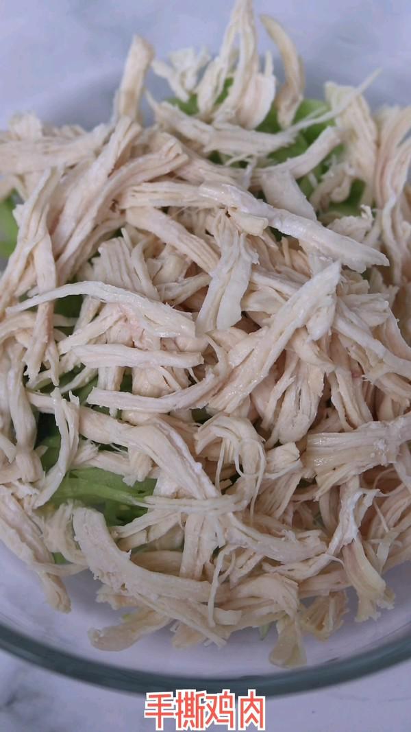 黃瓜拌雞絲的做法-酸辣味拌菜譜-易網健康養生網 黃瓜拌雞絲的做法-酸辣味拌菜譜