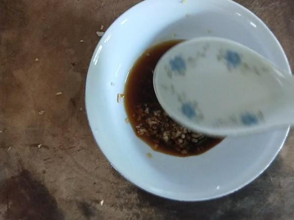 蒜香涼拌秋葵的做法-咸鮮味拌菜譜