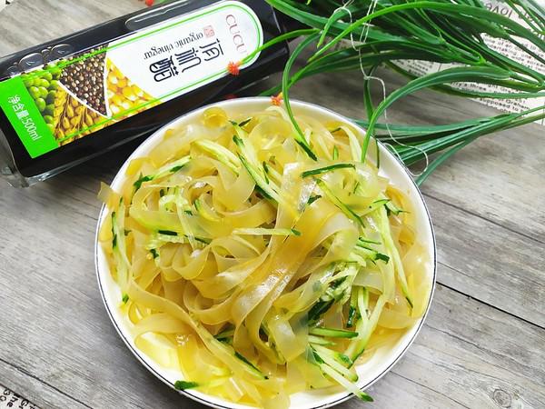 霸王超市～黃瓜涼拌粉皮的做法-咸鮮味拌菜譜