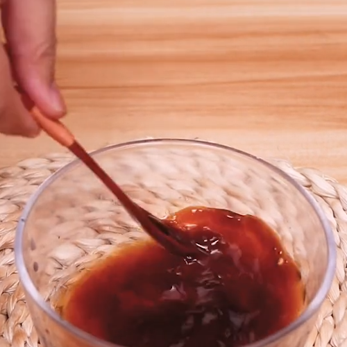 家常魚香茄子的做法-家常味炒菜譜-易網(wǎng)健康養(yǎng)生網(wǎng) 家常魚香茄子的做法-家常味炒菜譜