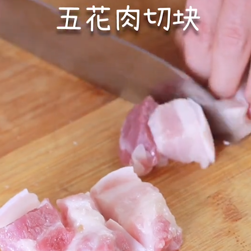 紅燒肉的做法-家常味炒菜譜-易網<a href=http://www.xllyou.com/ target=_blank class=infotextkey>健康養生</a>網 紅燒肉的做法-家常味炒菜譜