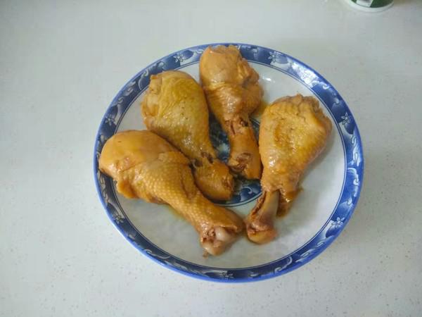 鹵雞腿的做法-香辣味鹵菜譜-易網(wǎng)健康養(yǎng)生網(wǎng) 鹵雞腿的做法-香辣味鹵菜譜