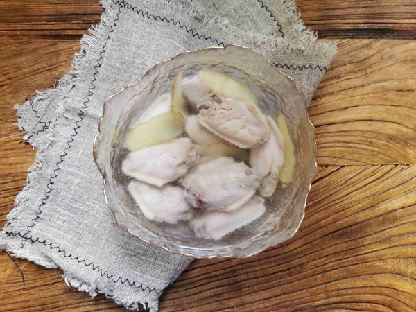 一瓶可樂玩轉一道菜——可樂雞翅的做法-家常味燒菜譜-易網健康養生網 一瓶可樂玩轉一道菜——可樂雞翅的做法-家常味燒菜譜