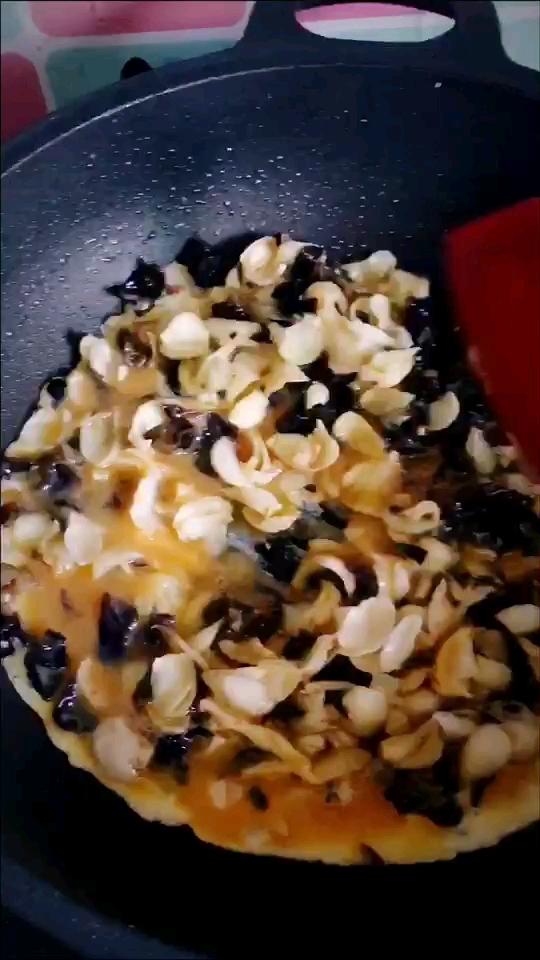 雞蛋煎百合的做法-家常味炒菜譜-易網健康養生網 雞蛋煎百合的做法-家常味炒菜譜