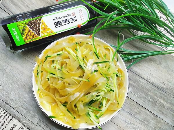 霸王超市～黃瓜涼拌粉皮的做法-咸鮮味拌菜譜