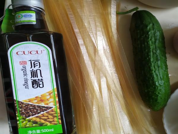 霸王超市～黃瓜涼拌粉皮的做法-咸鮮味拌菜譜
