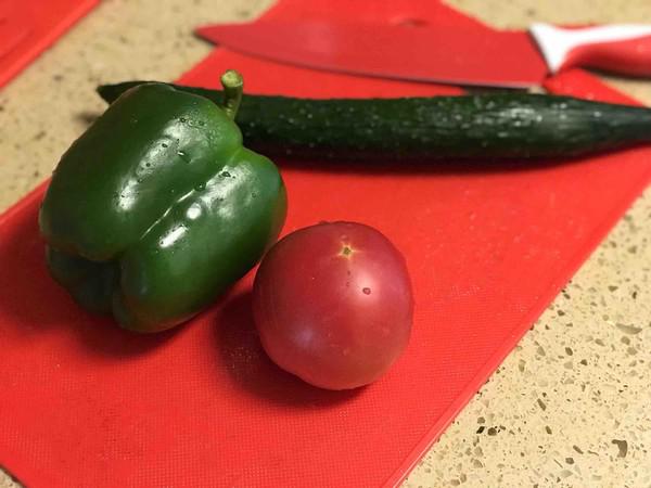 老醋四樣的做法-酸甜味拌菜譜-易網(wǎng)<a href=http://www.xllyou.com/ target=_blank class=infotextkey>健康養(yǎng)生</a>網(wǎng) 老醋四樣的做法-酸甜味拌菜譜