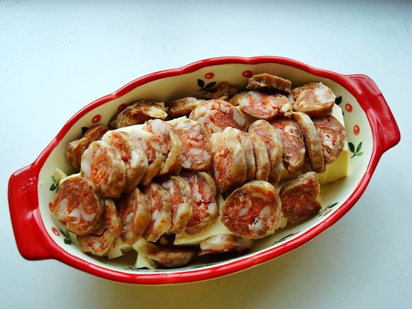 臘腸蒸豆腐的做法-咸鮮味蒸菜譜-易網健康養生網 臘腸蒸豆腐的做法-咸鮮味蒸菜譜