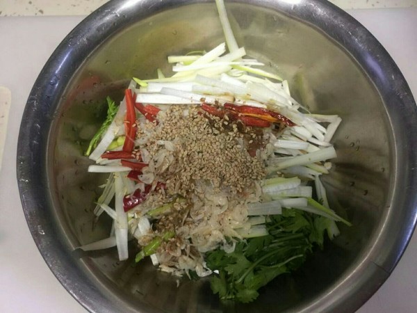 蝦皮老虎菜的做法-咸鮮味拌菜譜-易網(wǎng)健康養(yǎng)生網(wǎng) 蝦皮老虎菜的做法-咸鮮味拌菜譜