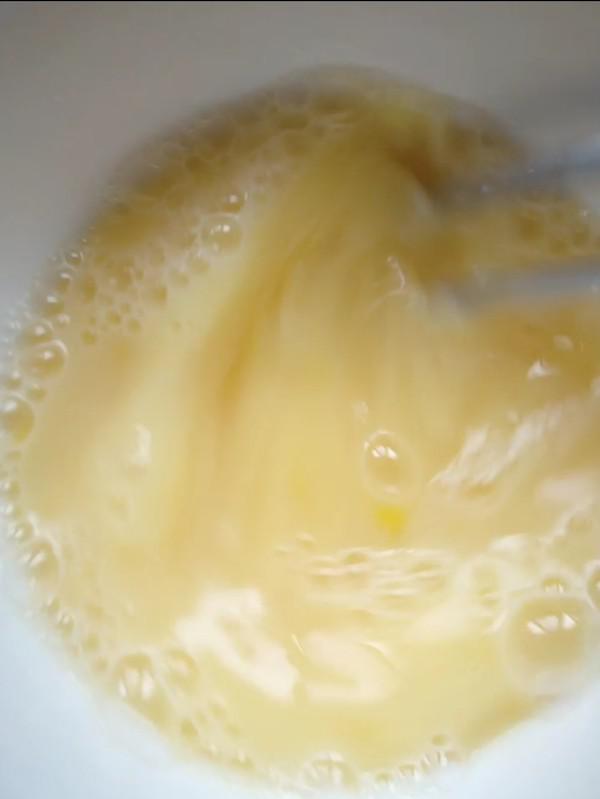 《海貝雞蛋羹》的做法-咸鮮味蒸菜譜