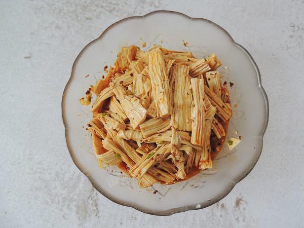 涼拌腐竹的做法-家常味拌菜譜