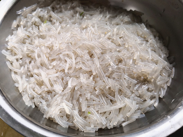 螞蟻上樹的做法-家常味炒菜譜-易網健康養(yǎng)生網 螞蟻上樹的做法-家常味炒菜譜