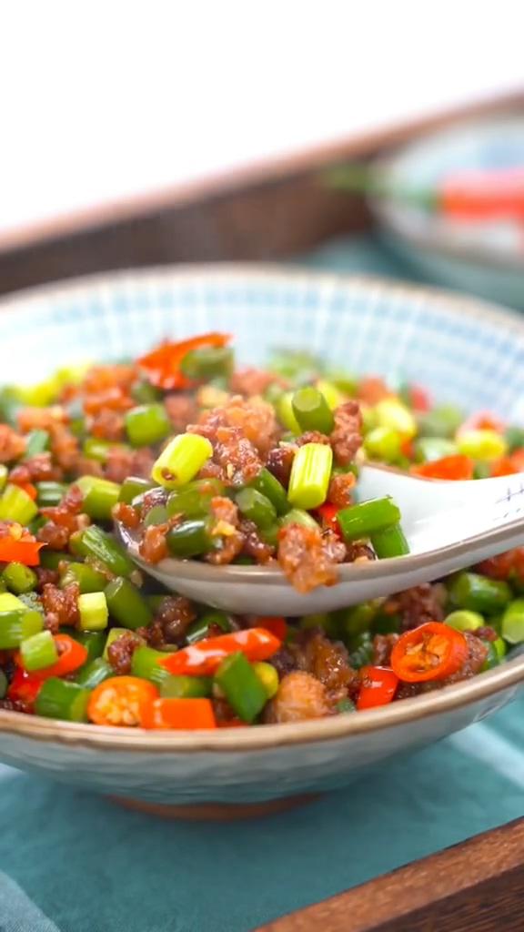 爆炒蒼蠅頭的做法-咸鮮味炒菜譜