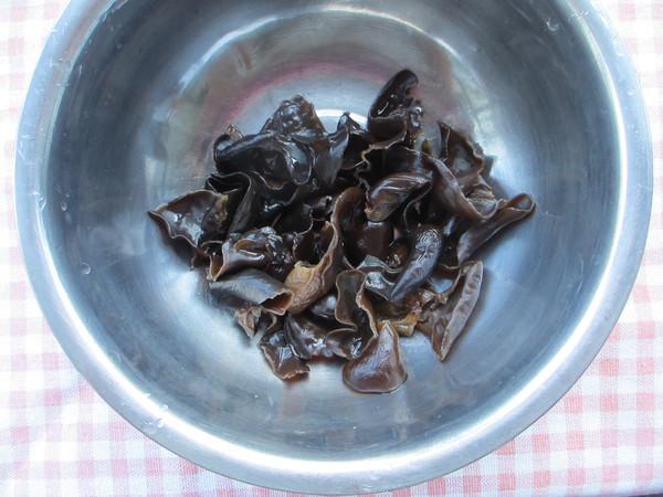 爽口拌黃瓜的做法-家常味拌菜譜-易網健康養生網 爽口拌黃瓜的做法-家常味拌菜譜