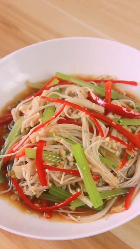 涼拌金針菇的做法-咸鮮味拌菜譜