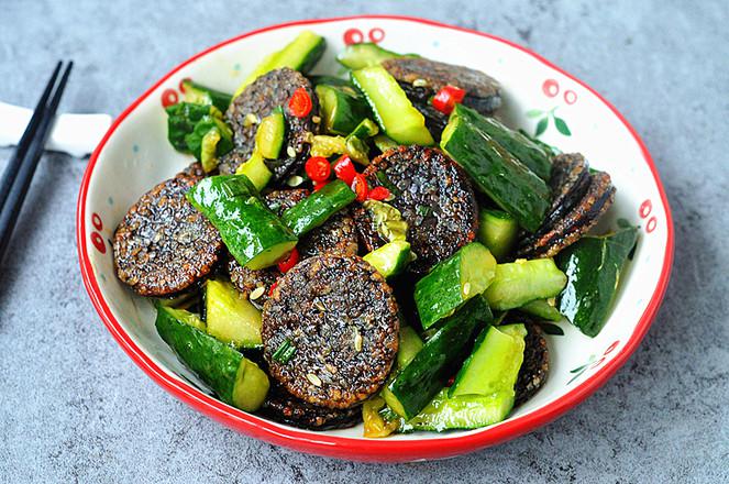 血粑拌黃瓜的做法-家常味拌菜譜