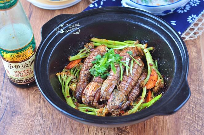 干鍋皮皮蝦的做法-香辣味燜菜譜-易網健康養生網 干鍋皮皮蝦的做法-香辣味燜菜譜