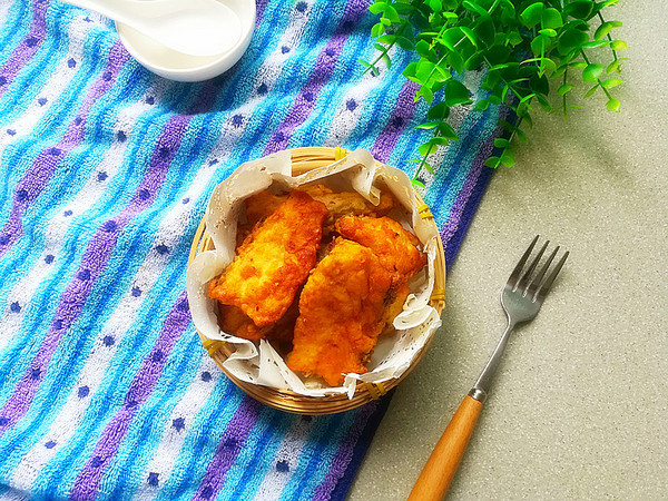 油煎魚片的做法-香辣味炸菜譜-易網(wǎng)健康養(yǎng)生網(wǎng) 油煎魚片的做法-香辣味炸菜譜