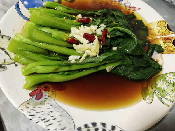 白灼菜心的做法-家常味煮菜譜-易網健康養生網 白灼菜心的做法-家常味煮菜譜