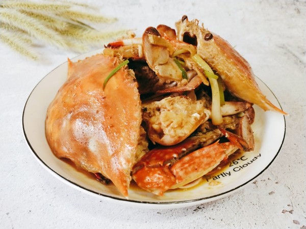 蔥姜梭子蟹的做法-咸鮮味炒菜譜-易網健康養生網 蔥姜梭子蟹的做法-咸鮮味炒菜譜