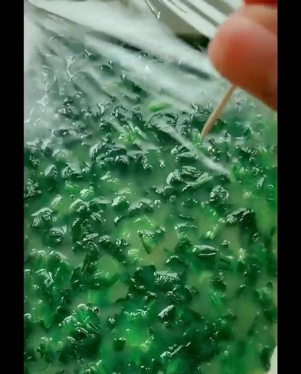 《菠菜雞蛋羹》的做法-咸鮮味蒸菜譜-易網健康養生網 《菠菜雞蛋羹》的做法-咸鮮味蒸菜譜