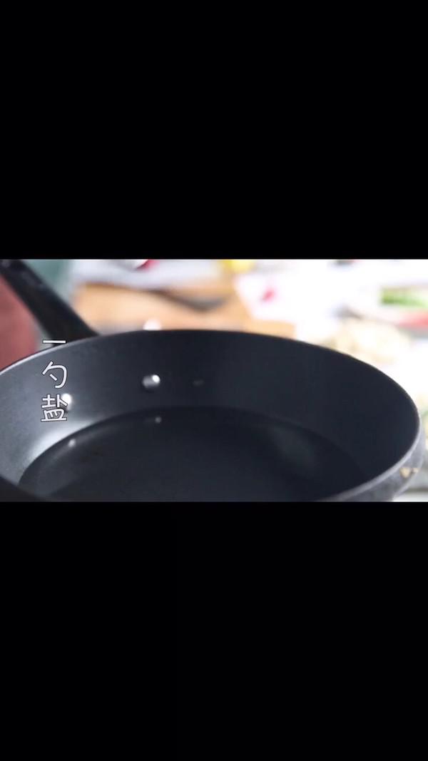 香菜豆腐的做法-咸鮮味拌菜譜