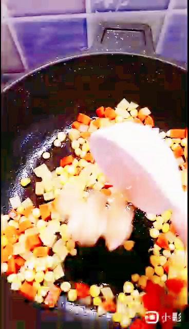 沙茶炒飯的做法-家常味炒菜譜-易網健康養生網 沙茶炒飯的做法-家常味炒菜譜