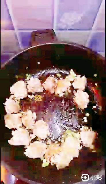 土豆燒雞翅的做法-家常味燒菜譜-易網健康養生網 土豆燒雞翅的做法-家常味燒菜譜