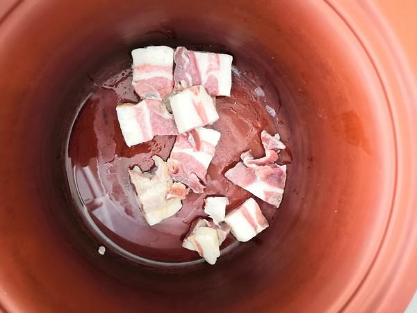 火腿肉燉烏梢蛇的做法-咸鮮味燉菜譜-易網<a href=http://www.xllyou.com/ target=_blank class=infotextkey>健康養生</a>網 火腿肉燉烏梢蛇的做法-咸鮮味燉菜譜