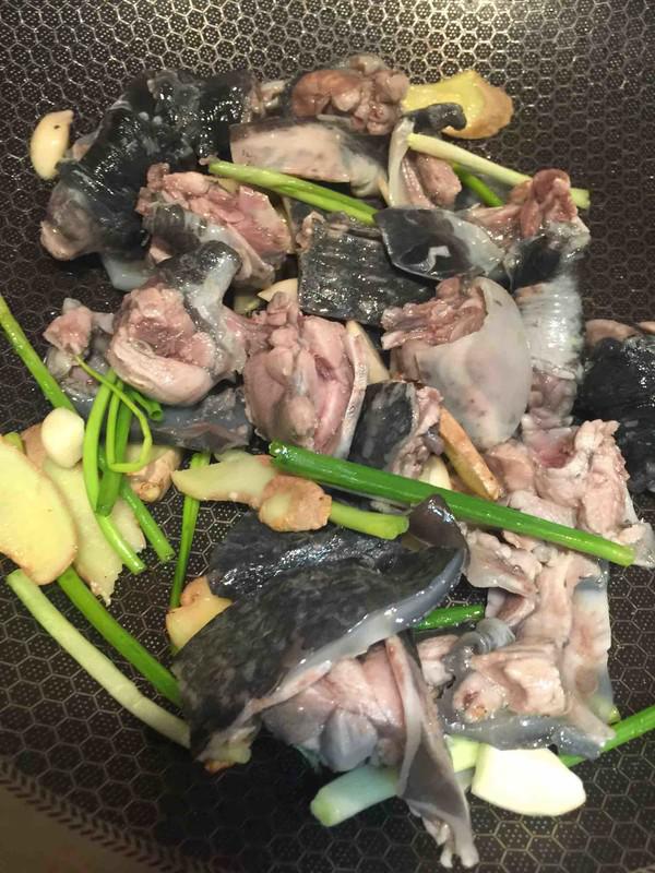 紅燒美味的做法-咸鮮味煮菜譜-易網(wǎng)健康養(yǎng)生網(wǎng) 紅燒美味的做法-咸鮮味煮菜譜