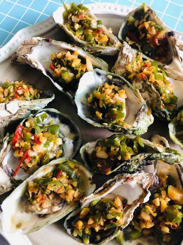 蒜蓉生蠔的做法-家常味蒸菜譜-易網(wǎng)健康養(yǎng)生網(wǎng) 蒜蓉生蠔的做法-家常味蒸菜譜