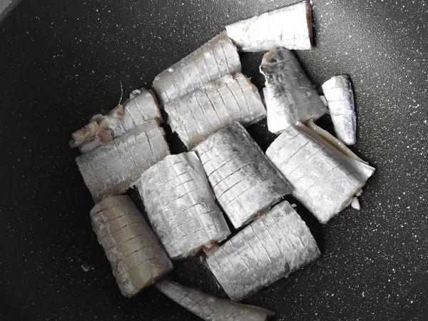 茄汁帶魚的做法-茄汁味燉菜譜