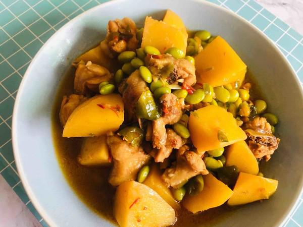 土豆燒雞翅根的做法-家常味燒菜譜