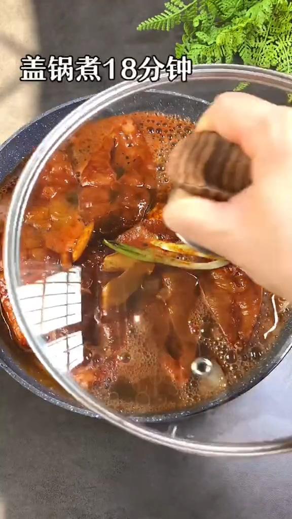 家常燉魚塊的做法-咸鮮味燉菜譜-易網健康養生網 家常燉魚塊的做法-咸鮮味燉菜譜