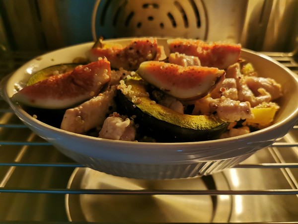 貝貝南瓜藜麥雞肉沙拉的做法-甜味烘焙菜譜-易網(wǎng)健康養(yǎng)生網(wǎng) 貝貝南瓜藜麥雞肉沙拉的做法-甜味烘焙菜譜