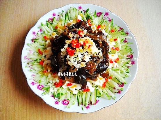 黃瓜木耳拌豆花的做法-酸辣味拌菜譜-易網健康養生網 黃瓜木耳拌豆花的做法-酸辣味拌菜譜