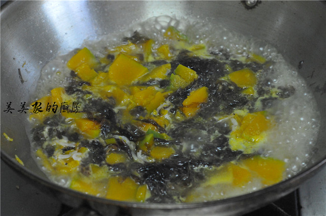 紫菜南瓜湯的做法-家常味煮菜譜-易網健康養生網 紫菜南瓜湯的做法-家常味煮菜譜