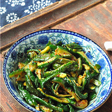 拌黃瓜的做法-家常味拌菜譜