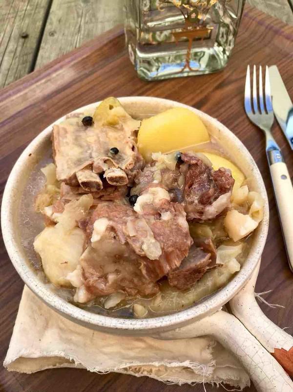 羊肉燉包菜的做法-咸鮮味煮菜譜-易網健康養生網 羊肉燉包菜的做法-咸鮮味煮菜譜