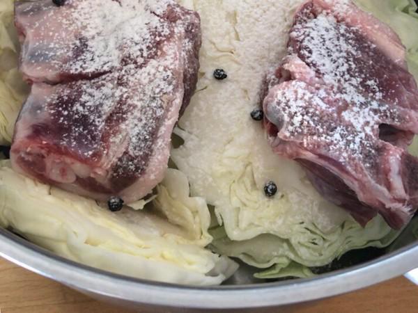 羊肉燉包菜的做法-咸鮮味煮菜譜-易網健康養生網 羊肉燉包菜的做法-咸鮮味煮菜譜