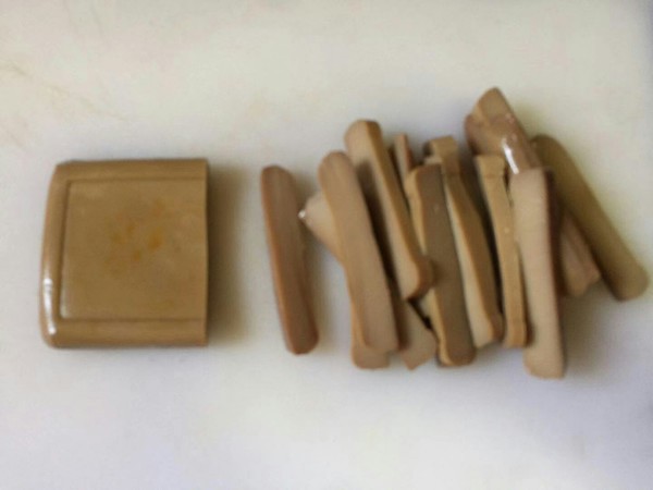 韭菜炒雞蛋干的做法-家常味炒菜譜-易網健康養生網 韭菜炒雞蛋干的做法-家常味炒菜譜