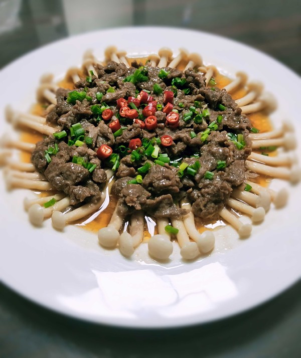 《白玉菇蒸牛肉》的做法-家常味蒸菜譜-易網健康養生網 《白玉菇蒸牛肉》的做法-家常味蒸菜譜