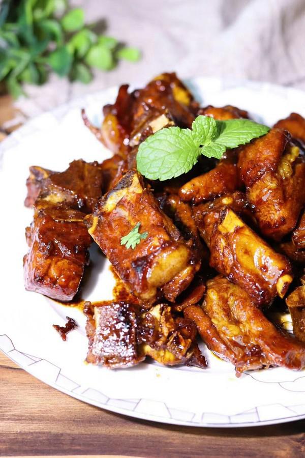 糖醋排骨的做法-酸甜味炒菜譜-易網健康養生網 糖醋排骨的做法-酸甜味炒菜譜