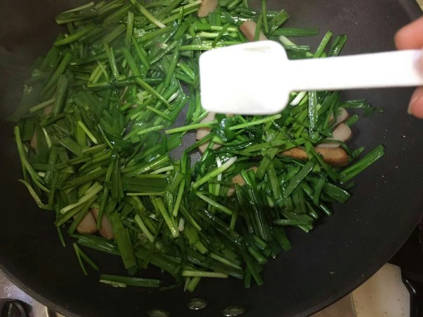 韭菜炒雞蛋干的做法-家常味炒菜譜-易網健康養生網 韭菜炒雞蛋干的做法-家常味炒菜譜