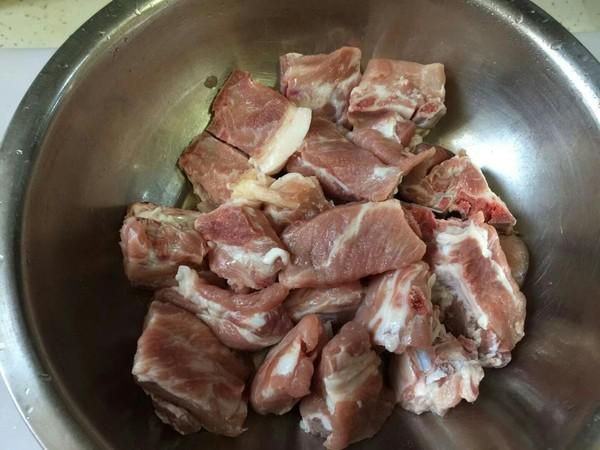 糖醋排骨的做法-酸甜味炒菜譜-易網<a href=http://www.xllyou.com/ target=_blank class=infotextkey>健康養生</a>網 糖醋排骨的做法-酸甜味炒菜譜