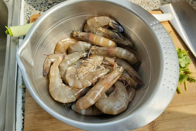 紅燒大蝦的做法-咸鮮味炒菜譜