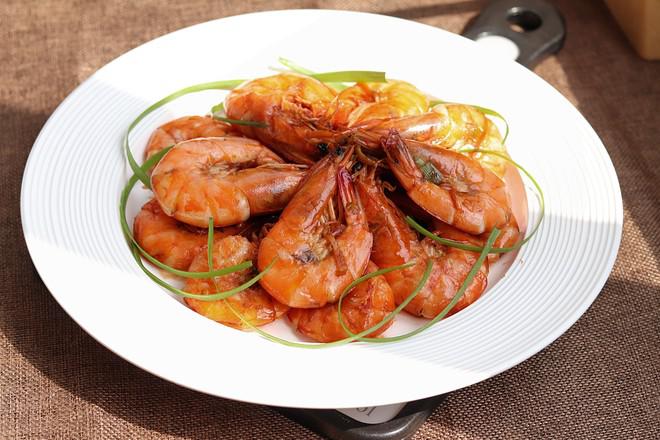 紅燒大蝦的做法-咸鮮味炒菜譜